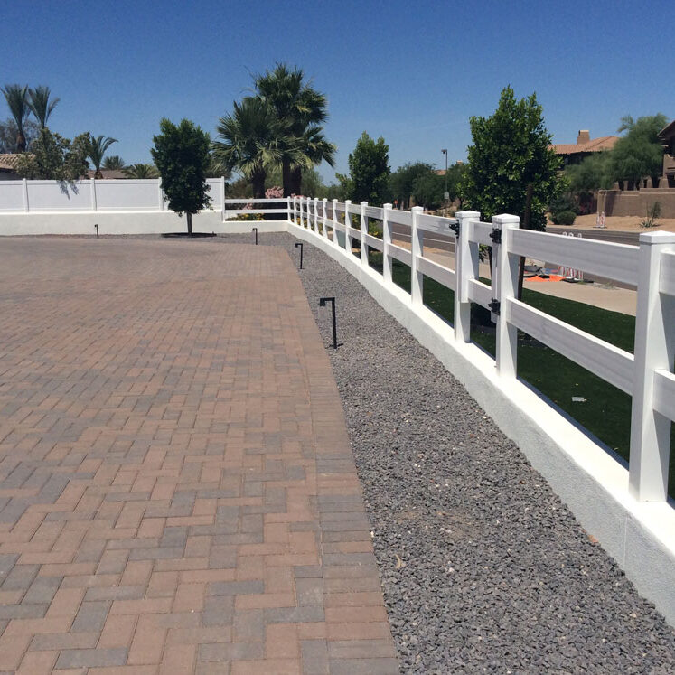 HomelandFenceVinyl-1